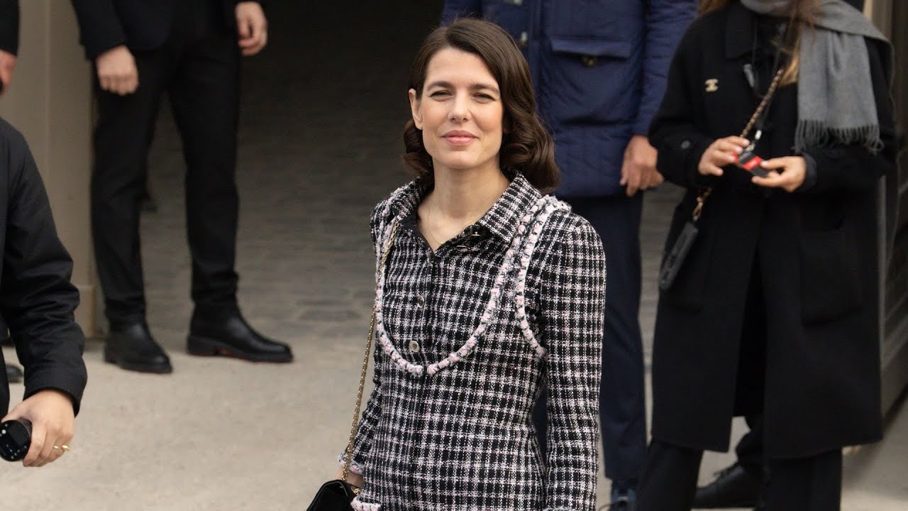 De Charlotte Casiraghi à María Olympía de Grèce, tous les looks des têtes couronnées à la Fashion
